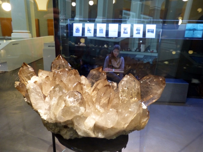 Der grosse Kristall der Ausstellung
